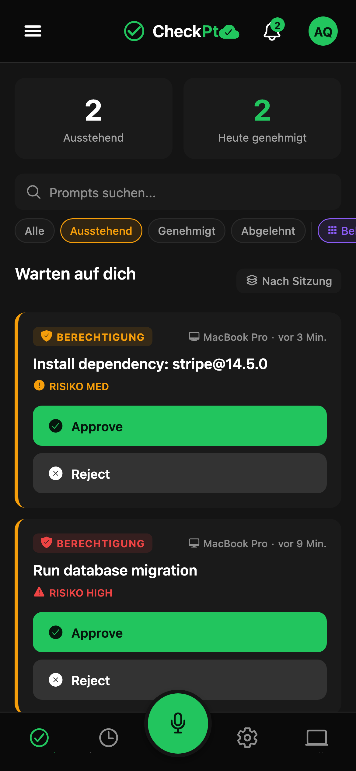 CheckPt mobile approvals screen.