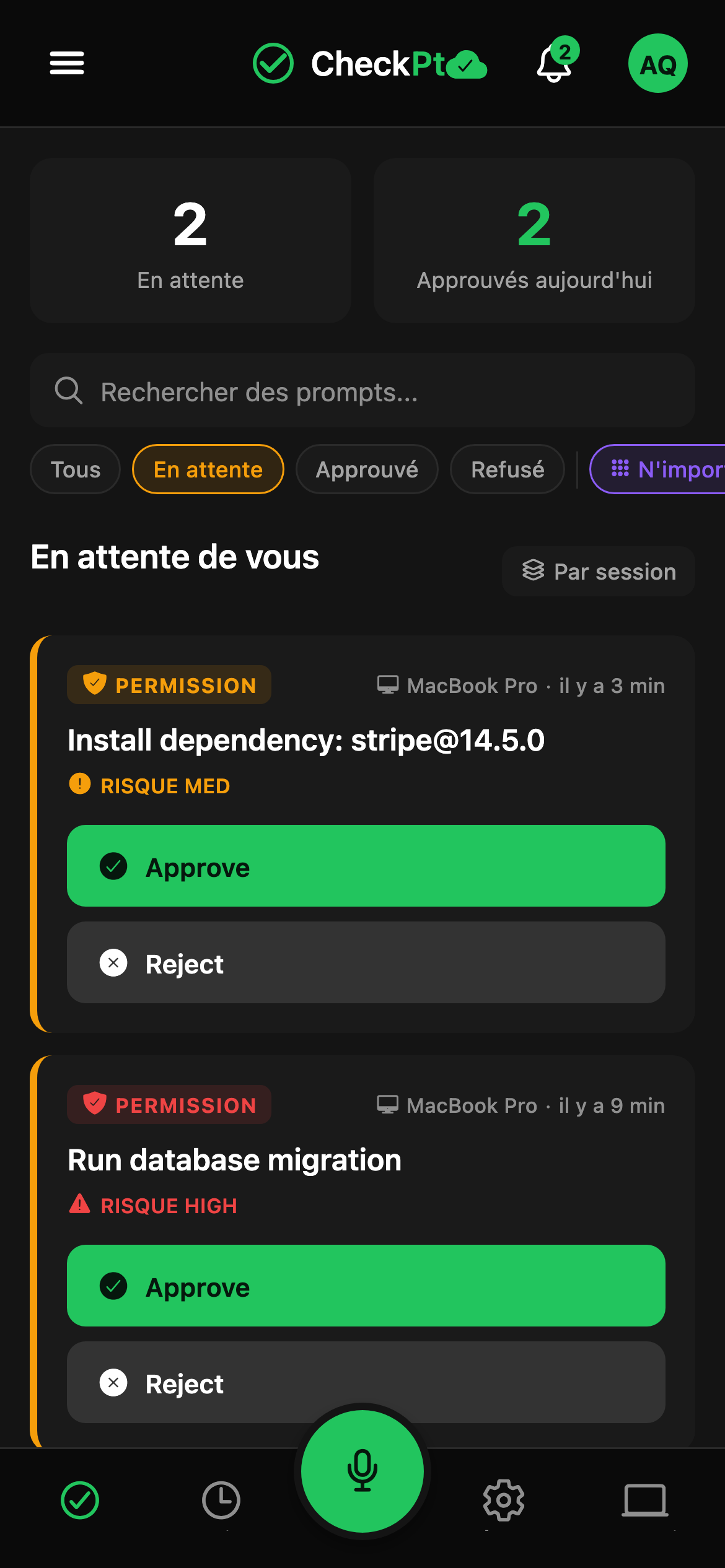 CheckPt mobile approvals screen.