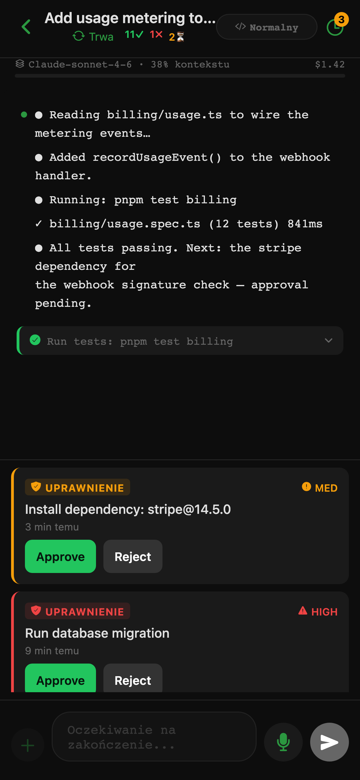 Aplikacja mobilna CheckPt z aktywną sesją: usługi, env, stack i gałąź oraz akcja „Otwórz workspace”.