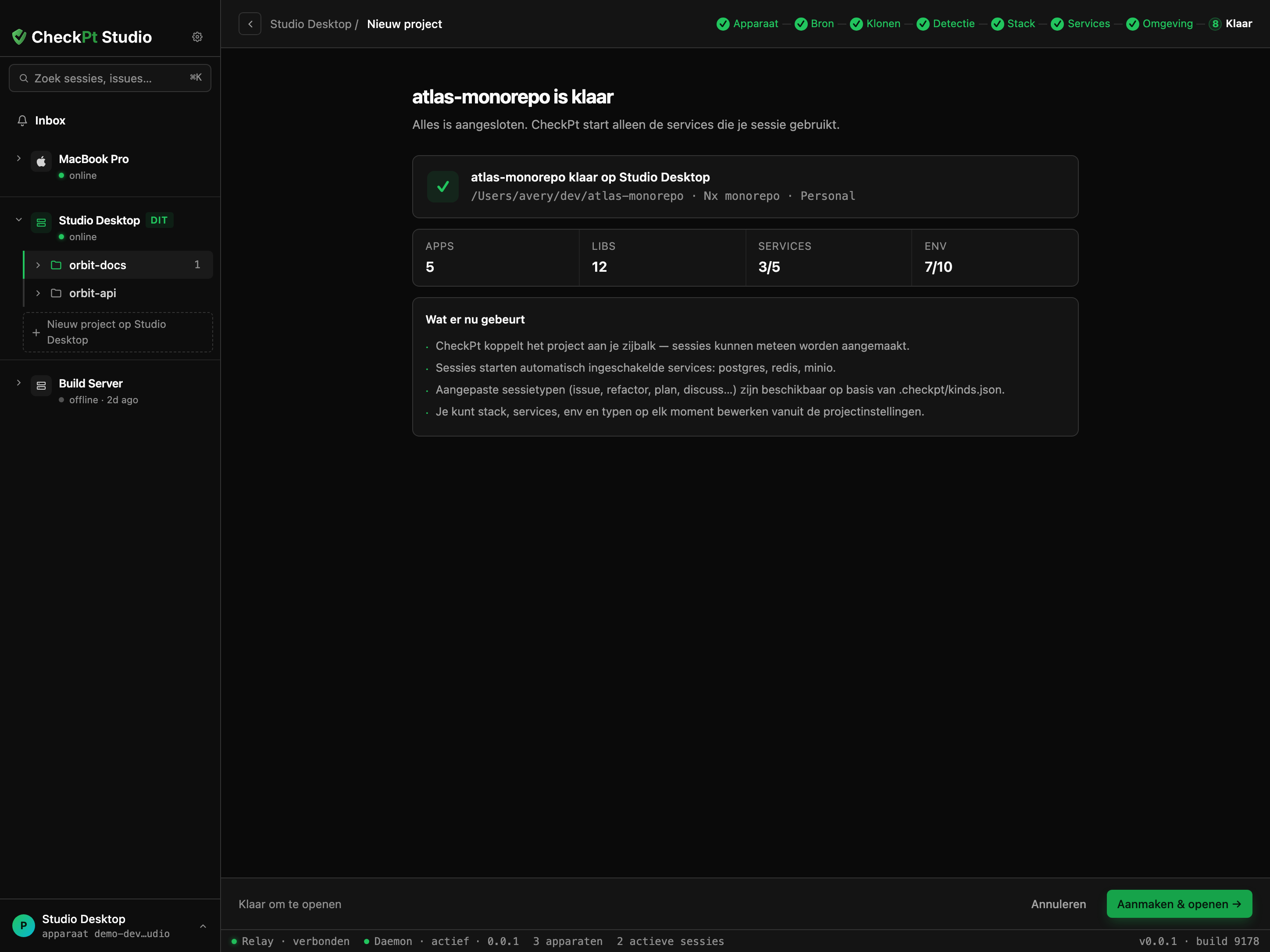 De CheckPt Studio desktop-app die een nieuw project door de stappen apparaat, bron, klonen, stack, services, env en klaar begeleidt.